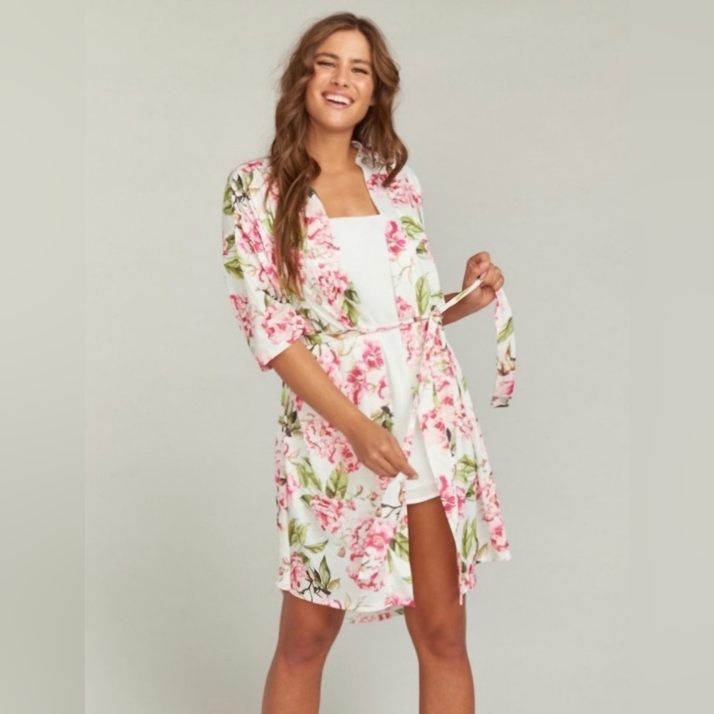 🩷5/$25🩷 Show Me Your MuMu Floral Robe, Size XL